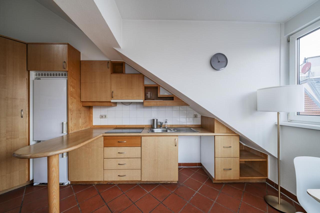 Stylisch Condo In Vienna'S 18Th District Buitenkant foto