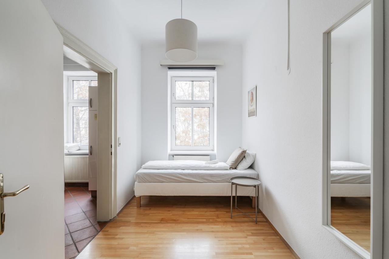 Stylisch Condo In Vienna'S 18Th District Buitenkant foto