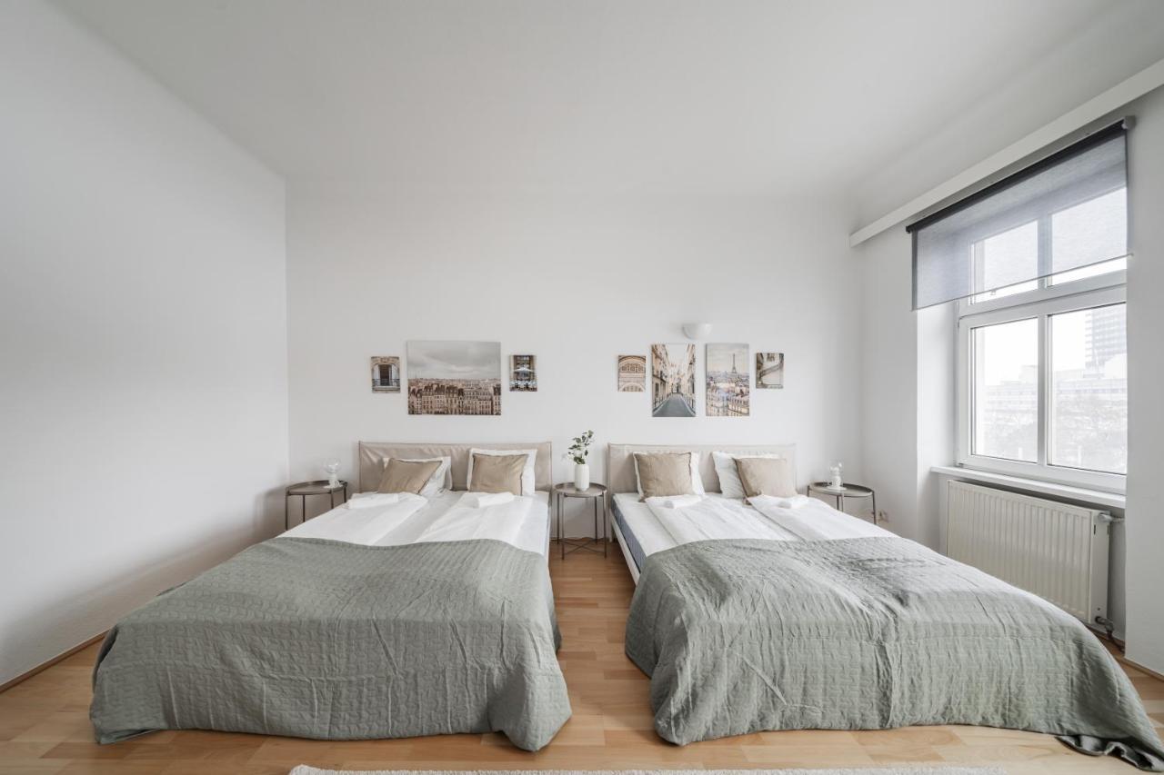 Stylisch Condo In Vienna'S 18Th District Buitenkant foto