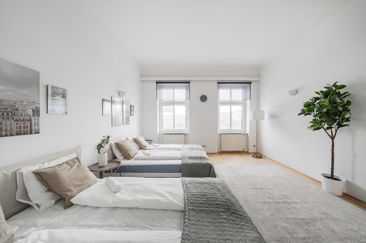 Stylisch Condo In Vienna'S 18Th District Buitenkant foto