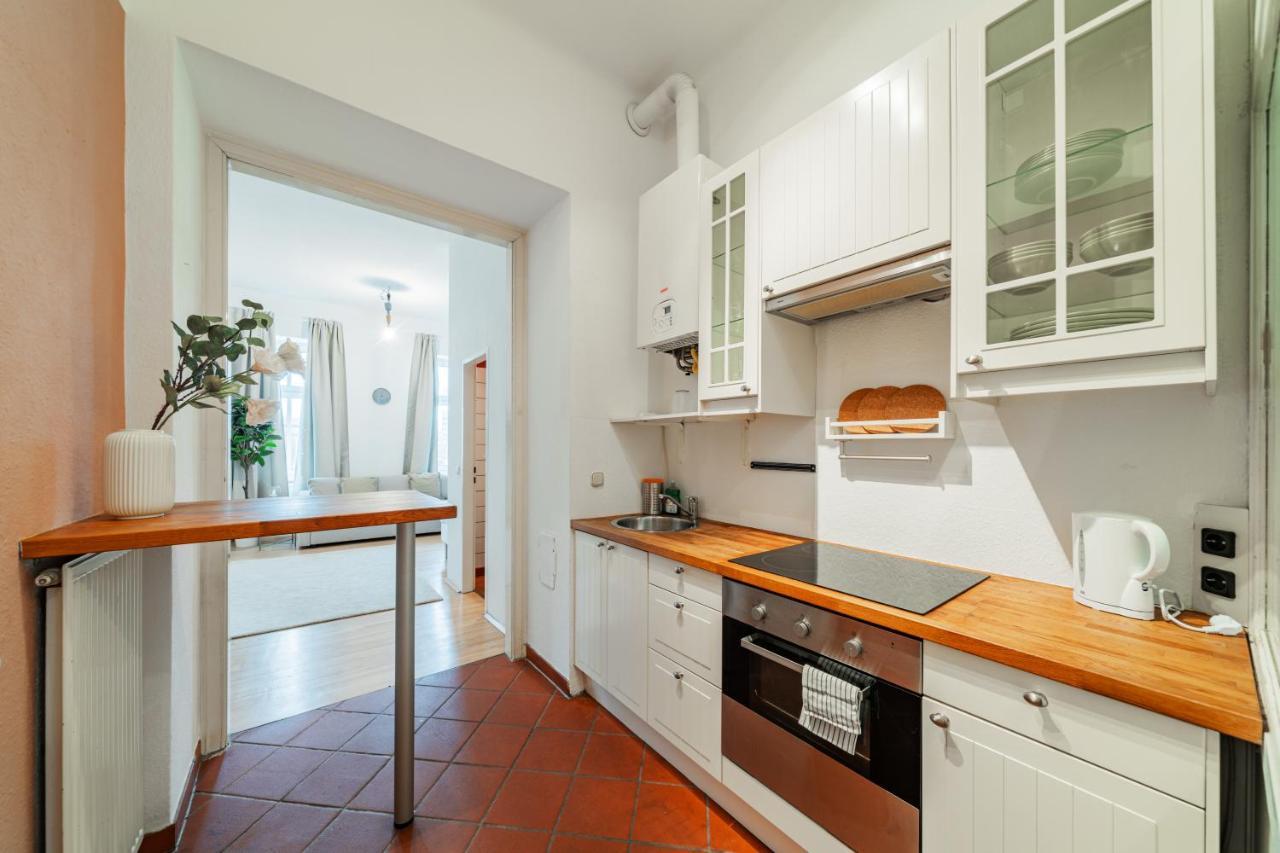 Stylisch Condo In Vienna'S 18Th District Buitenkant foto