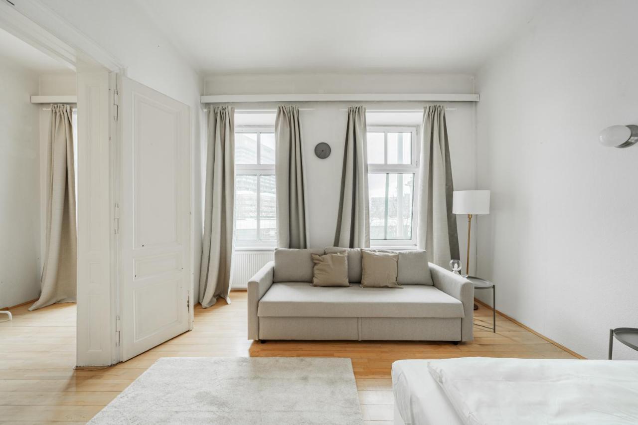 Stylisch Condo In Vienna'S 18Th District Buitenkant foto
