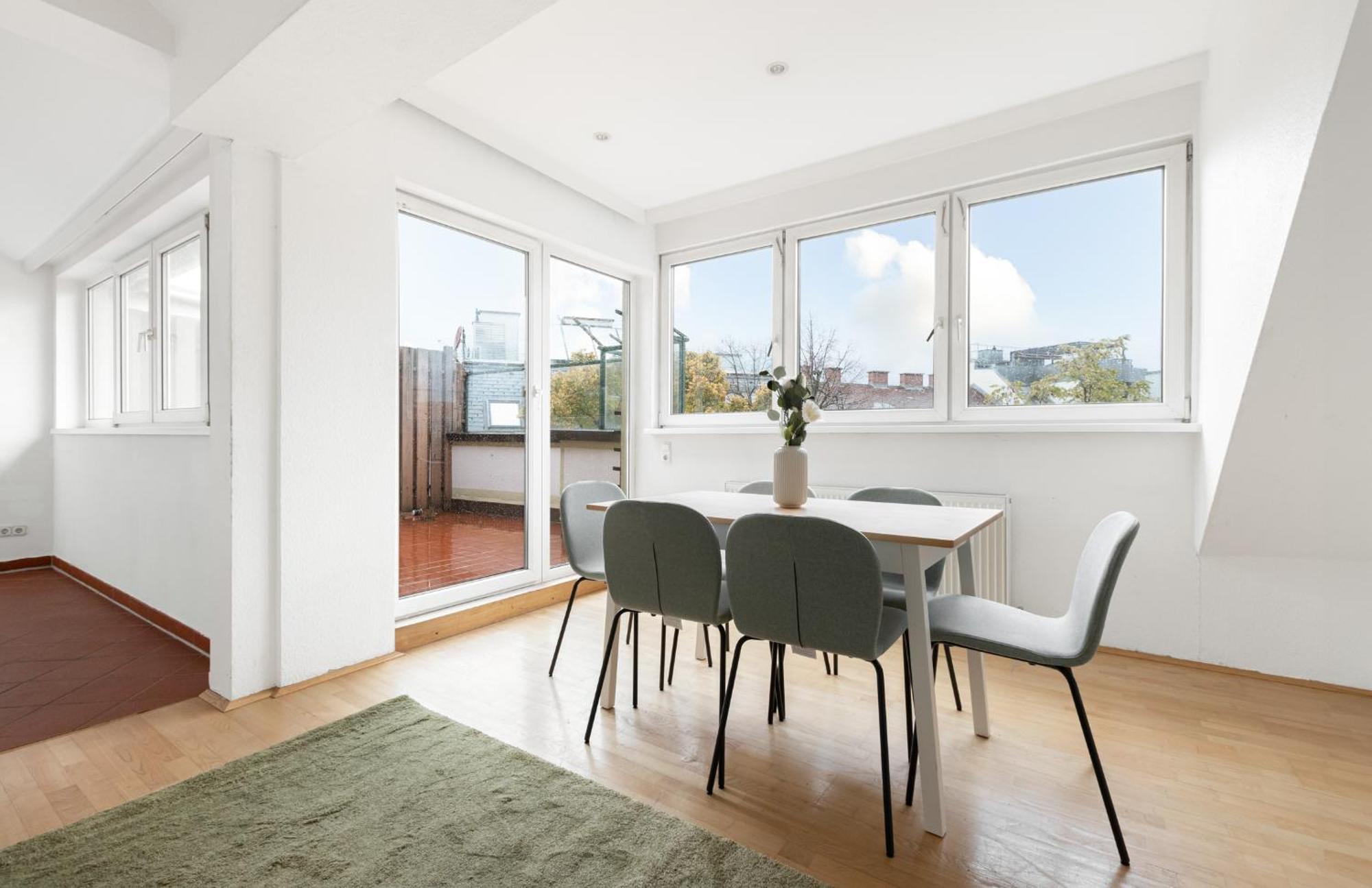 Stylisch Condo In Vienna'S 18Th District Buitenkant foto