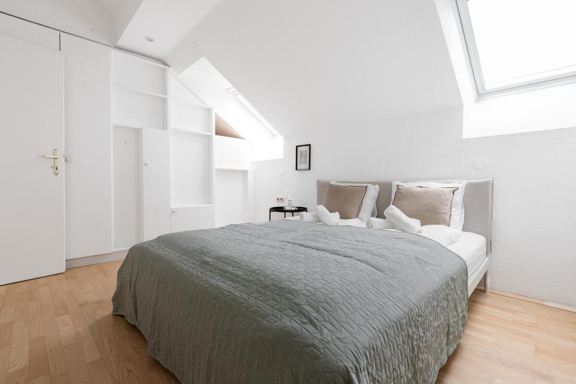 Stylisch Condo In Vienna'S 18Th District Buitenkant foto